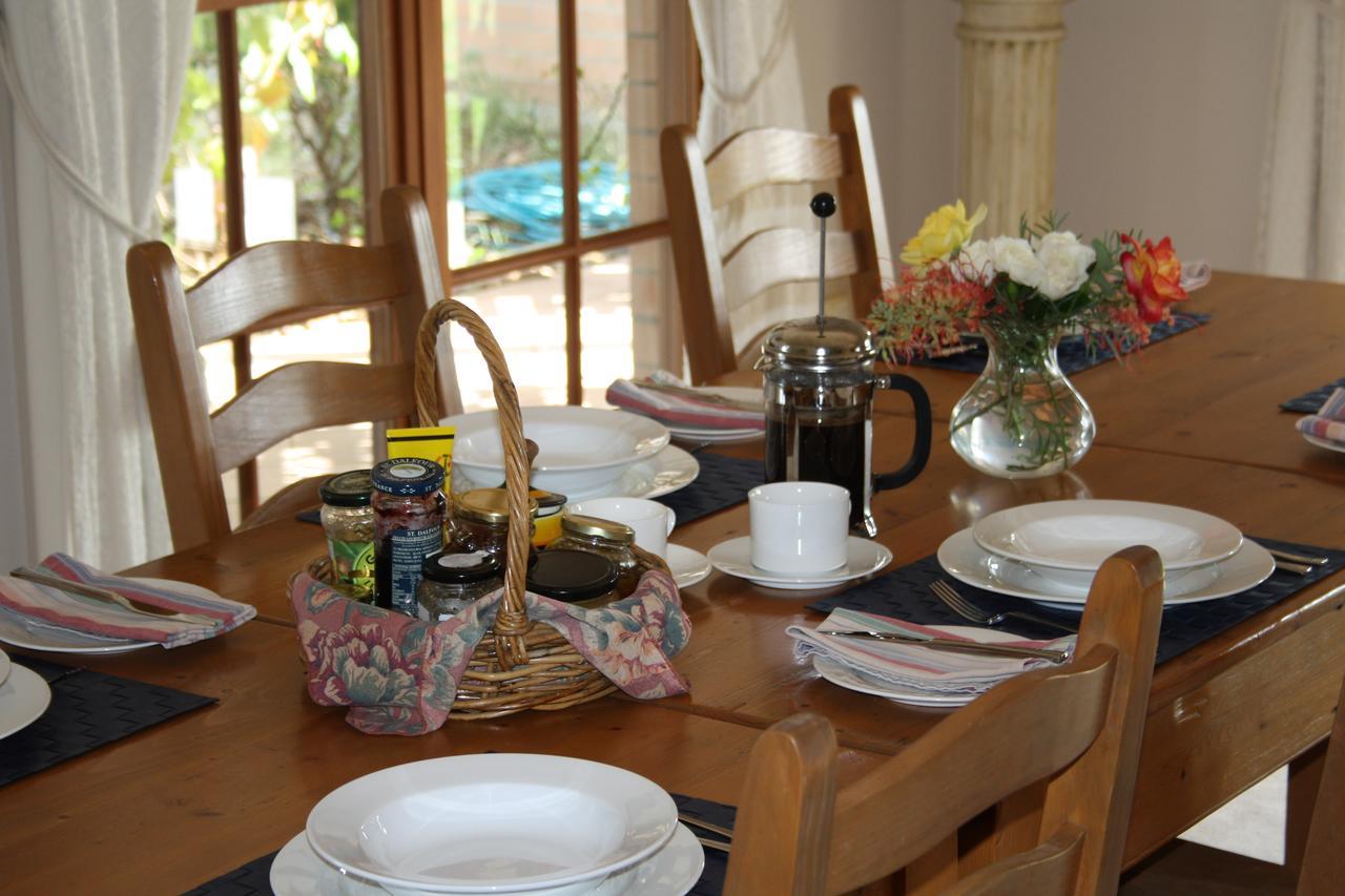 סקון Strathearn Park Lodge מראה חיצוני תמונה