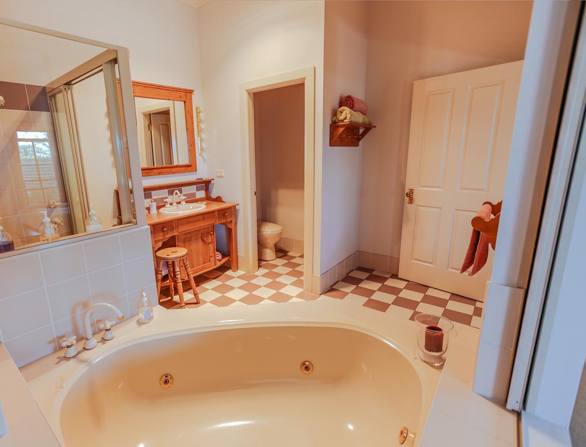 סקון Strathearn Park Lodge מראה חיצוני תמונה