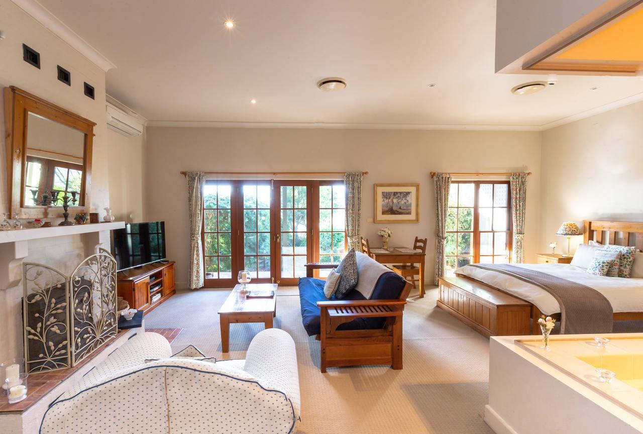 סקון Strathearn Park Lodge מראה חיצוני תמונה