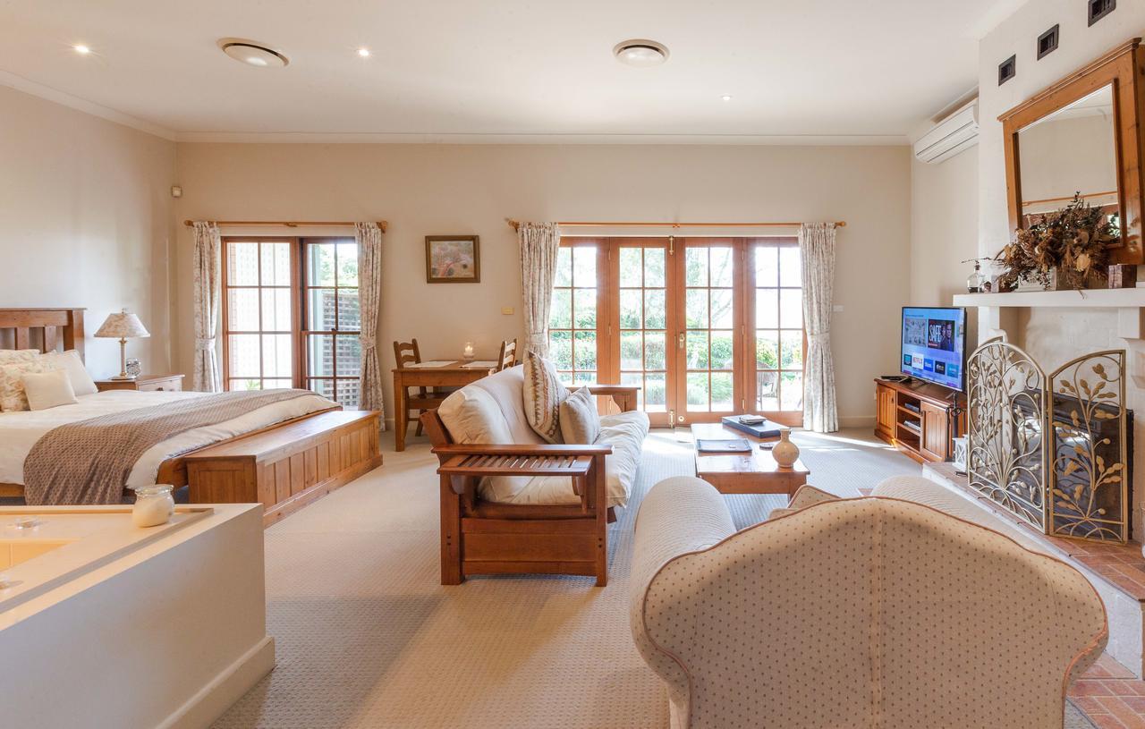 סקון Strathearn Park Lodge מראה חיצוני תמונה