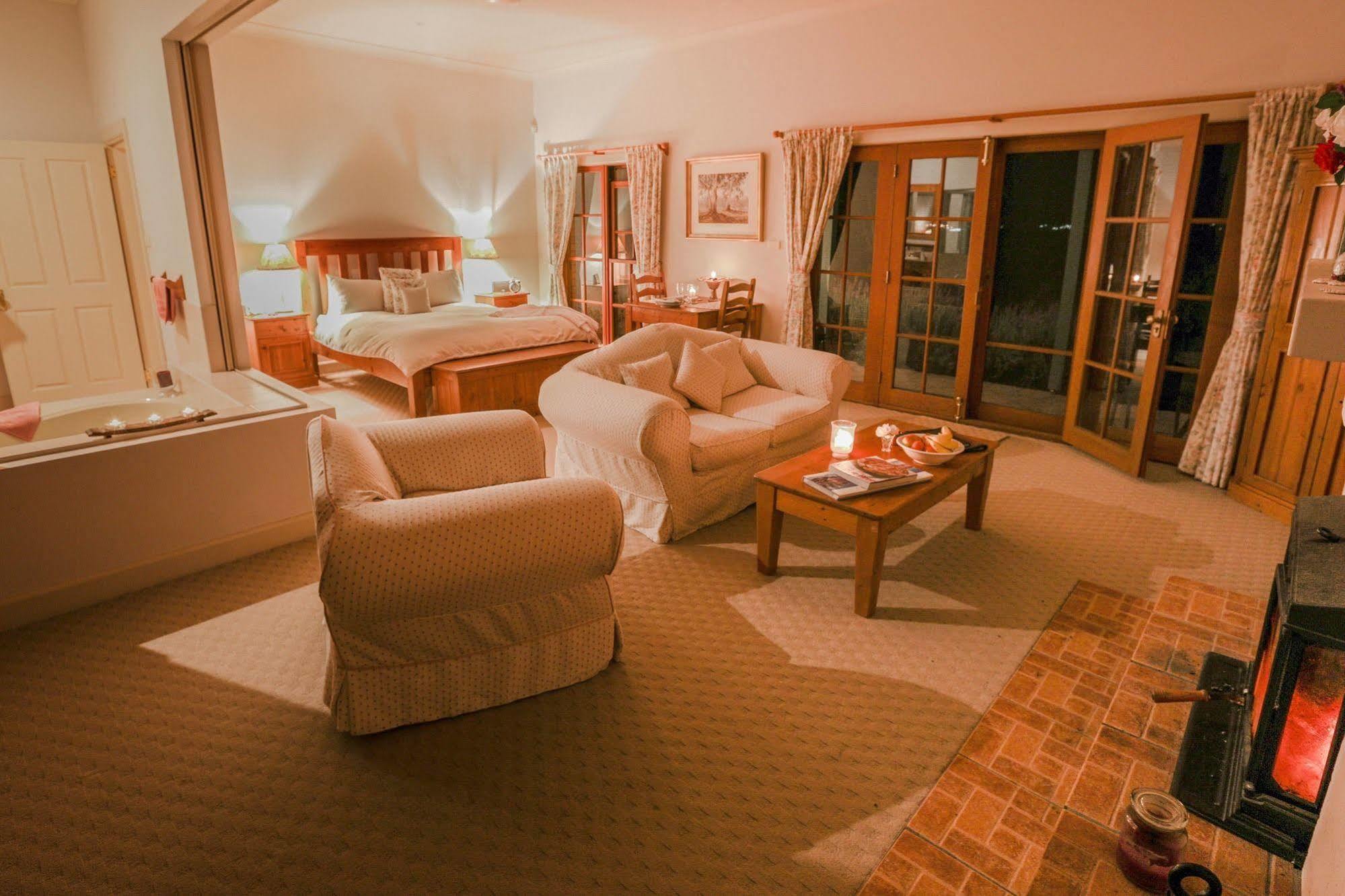 סקון Strathearn Park Lodge מראה חיצוני תמונה