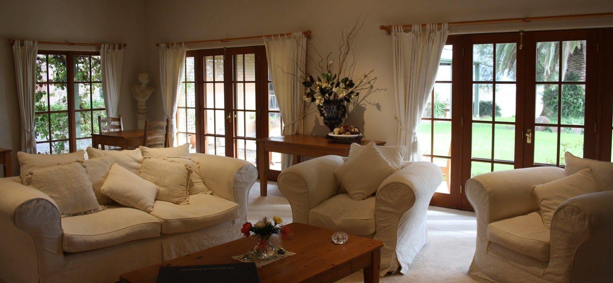 סקון Strathearn Park Lodge מראה חיצוני תמונה