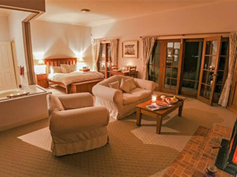 סקון Strathearn Park Lodge מראה חיצוני תמונה